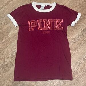 PINK by Victoria’s Secret T shirt size XS maroon.